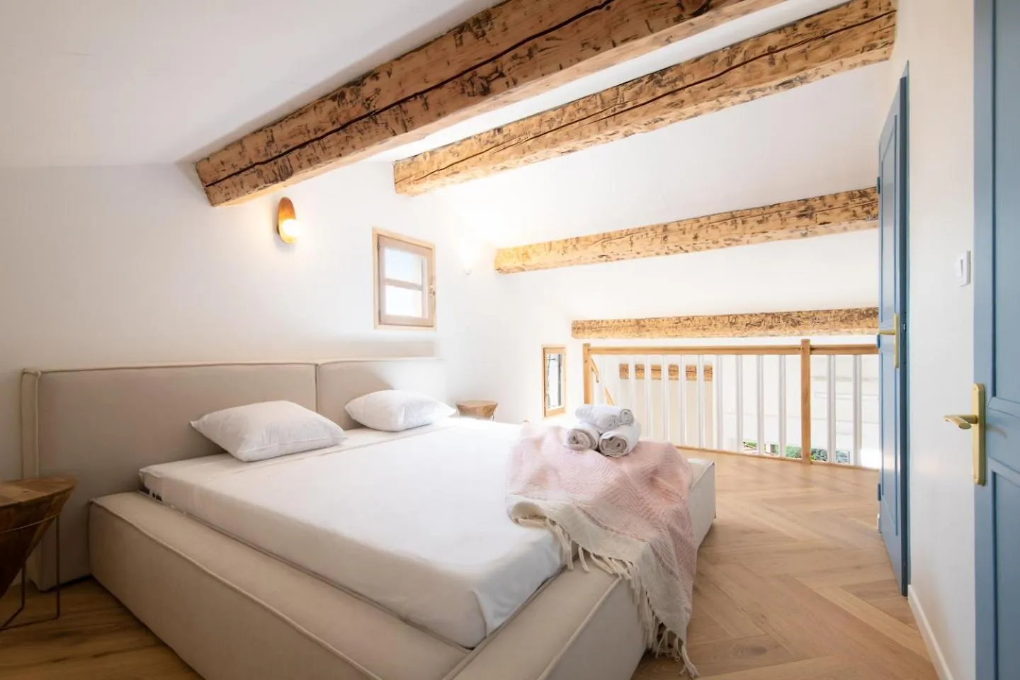 2 Chambres, Proche Des Plages, Parking Frejus 0*,